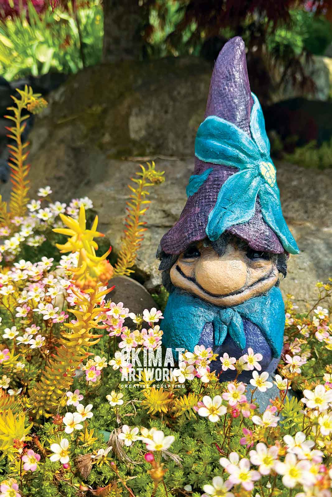 Garden gnome sculpture made with Pal Tiya Premium cement clay